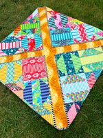 Load image into Gallery viewer, Round Trip Quilt Pattern - PDF
