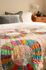 Load image into Gallery viewer, Wheels of Fortune Quilt - Template Set
