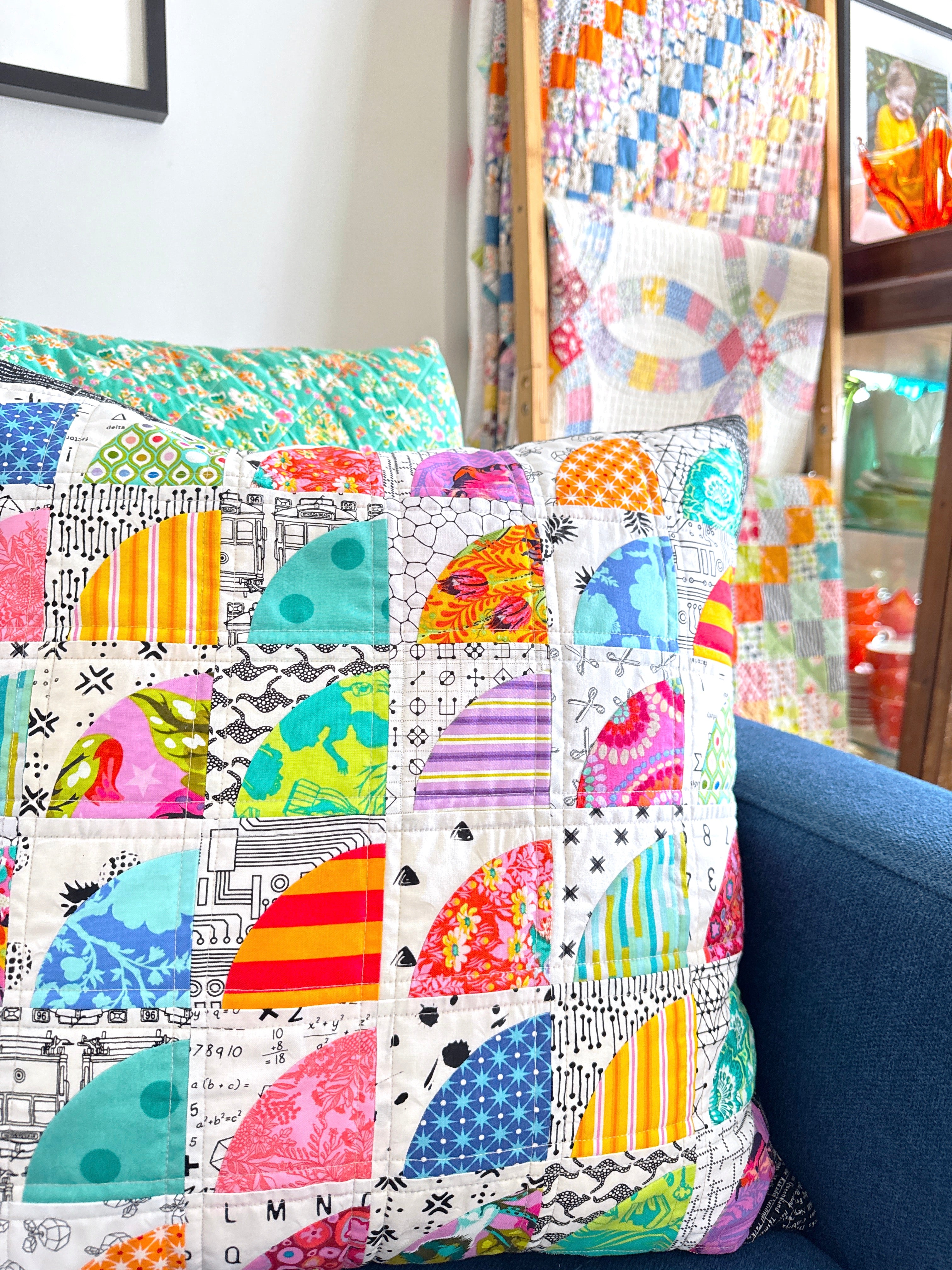 Tipsy Cushion Mini Pattern - PDF