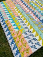 Load image into Gallery viewer, Go With The Flow Quilt Mini Pattern - PDF
