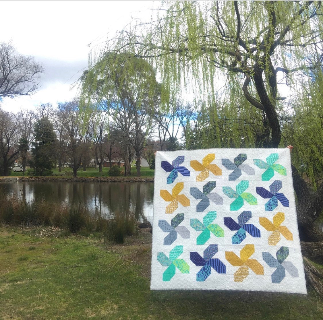 Whirligig Quilt Pattern - PDF