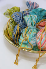 Load image into Gallery viewer, Money Bags Mini Pattern - PDF
