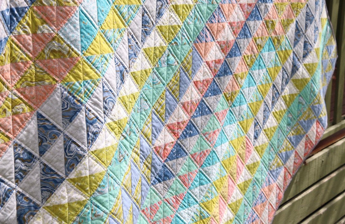 Go With The Flow Quilt Mini Pattern - PDF