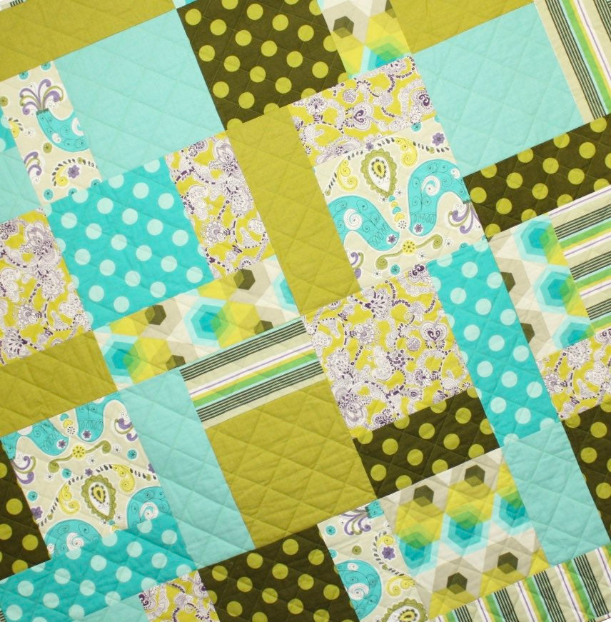 Decorator Throw Quilt Mini Pattern - PDF