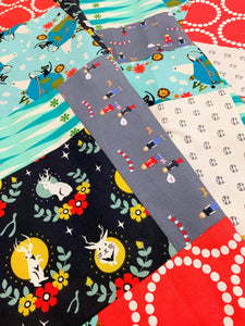 Mod Cot Quilt Mini Pattern - PDF