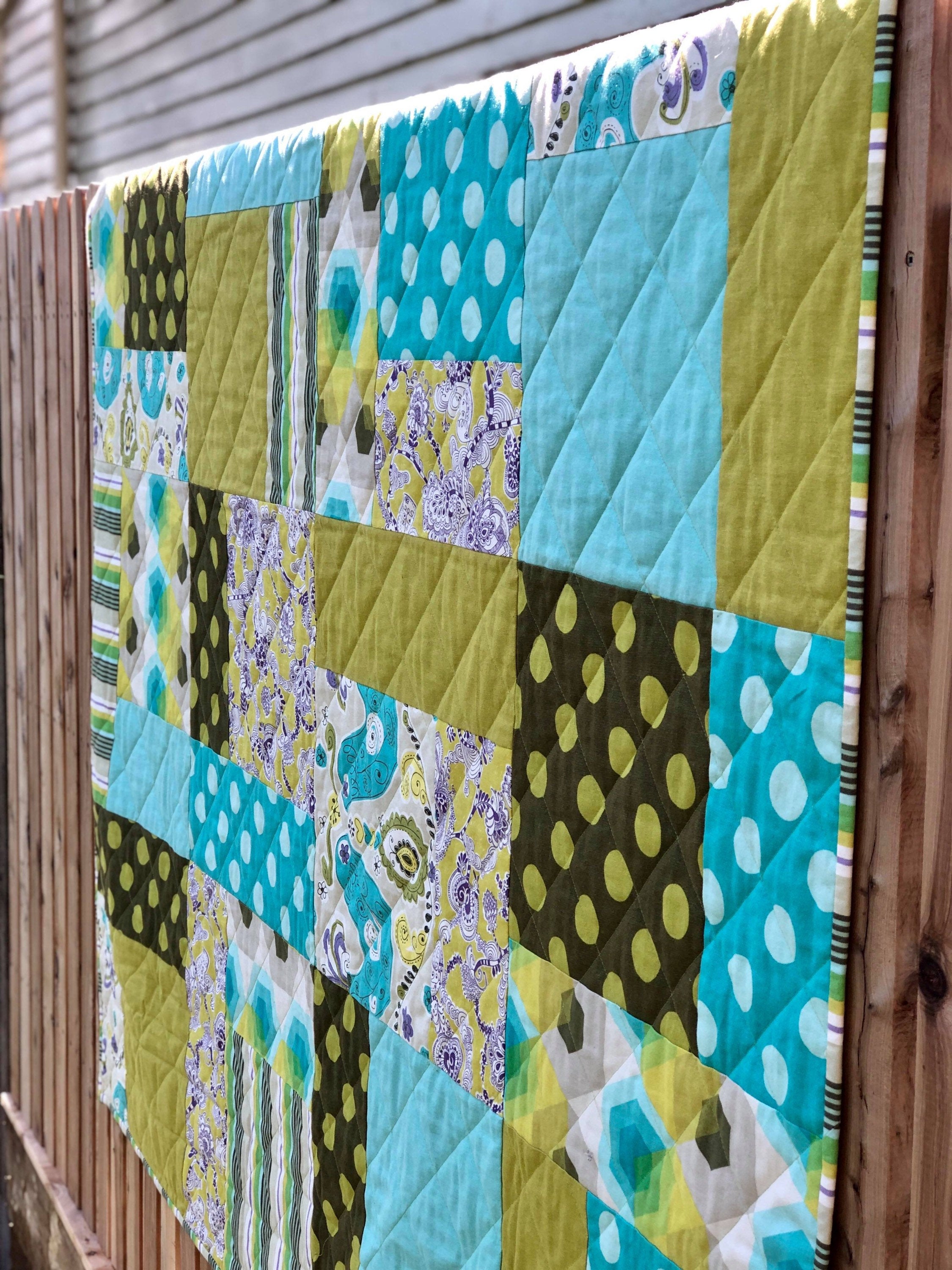 Decorator Throw Quilt Mini Pattern - PDF