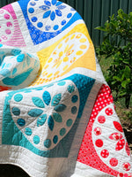 Load image into Gallery viewer, Rainbow Circles Quilt Pattern - PDF
