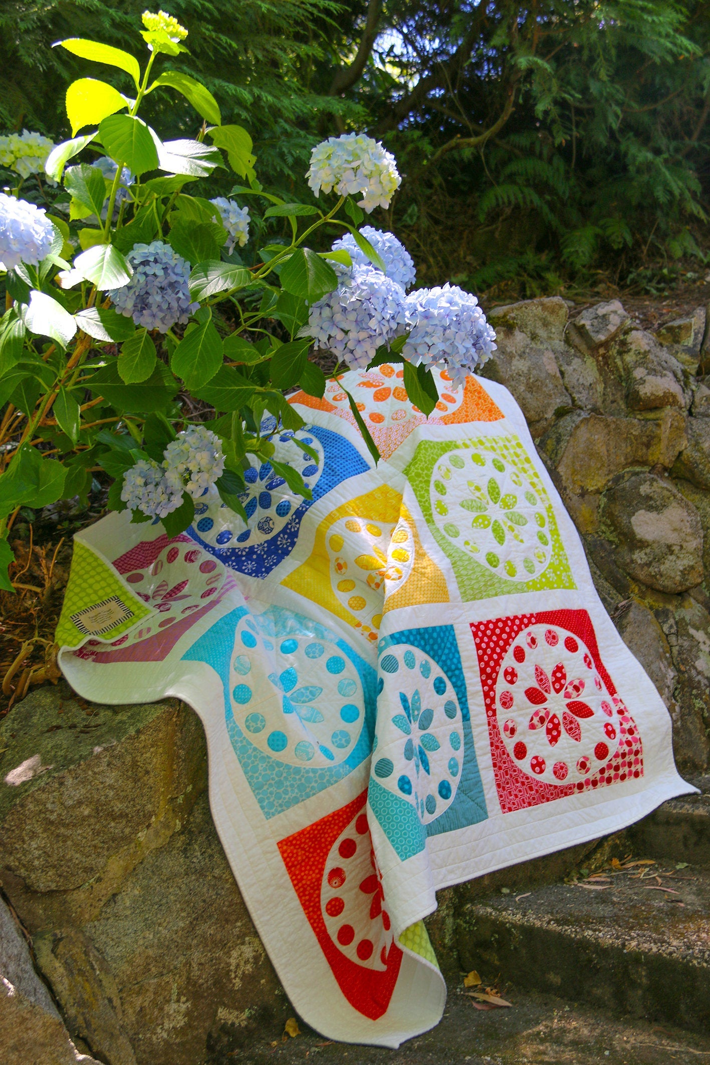 Rainbow Circles Quilt Pattern - PDF